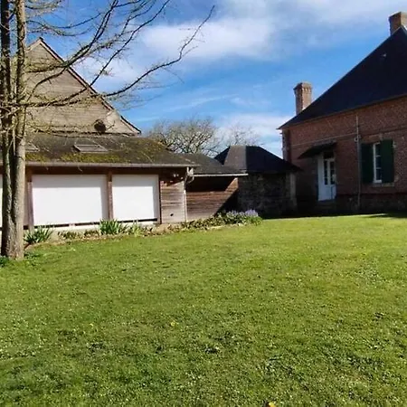Domaine Des Celestins - Lilas De Bernay-en-Ponthieu
