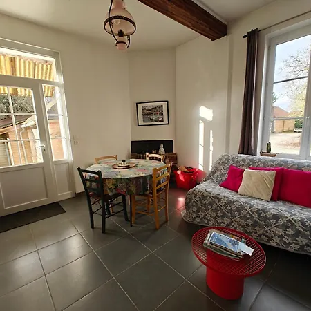 Domaine Des Celestins - Lilas De * Bernay-en-Ponthieu